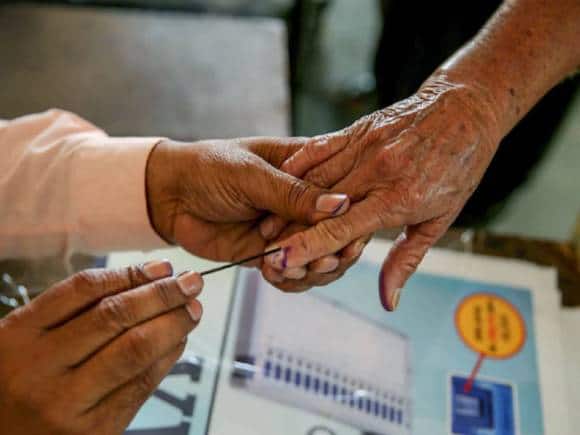 Rajasthan Elections 2023: क्या कांग्रेस खत्म कर पाएगी 25 वर्षों का ट्रेंड, या BJP की होगी सत्ता में वापसी? आज लॉक होगा 199 सीटों का भाग्य