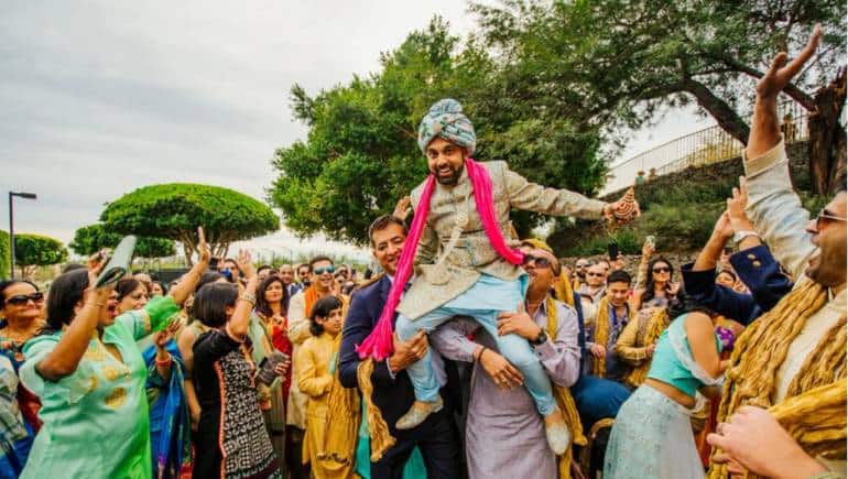 दिल्ली-NCR में आज होंगी 40,000 शादियां, देश में शुरू हुआ वेडिंग सीजन दिल्ली-NCR में आज होंगी 40,000 शादियां, देश में शुरू हुआ वेडिंग सीजन