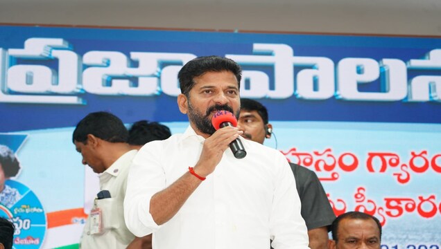 BRS सरकार ने KCR के लिए खरीदी थी 22 लैंड क्रूजर कार, तेलंगाना के मुख्यमंत्री रेड्डी का दावा
