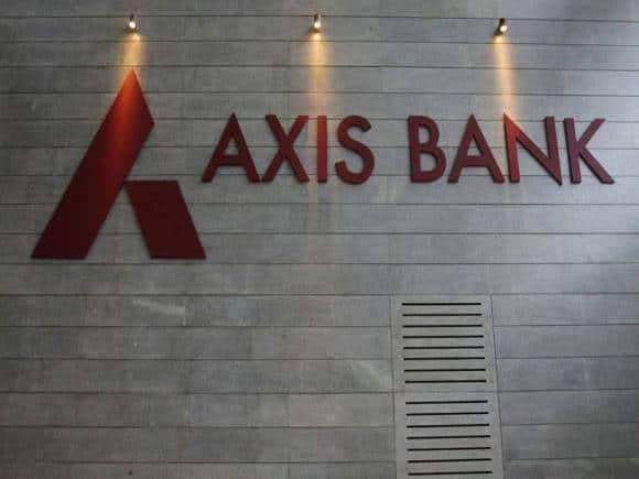 Axis Bank में ब्लॉक डील के जरिए बिके ₹3465 करोड़ के शेयर, भाव पर कितना हुआ असर