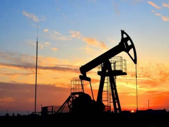 Crude Oil: टूटने जा रहा 5 साल का रिकॉर्ड, कीमतें लगातार 7वें सप्ताह गिरावट की ओर Crude Oil: टूटने जा रहा 5 साल का रिकॉर्ड, कीमतें लगातार 7वें सप्ताह गिरावट की ओर