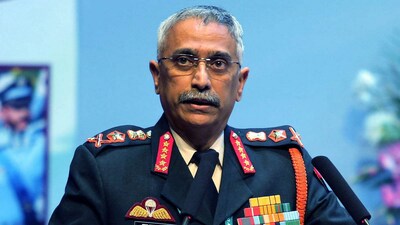 सोमवार को लोकसभा में विपक्ष के नेता राहुल गांधी के एक बयान पर जमकर हंगामा हुआ।