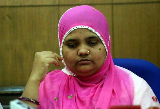 Bilkis Bano Case: बिलकिस बानो केस के 11 दोषी वापस जाएंगे जेल, सुप्रीम कोर्ट ने रद्द की रिहाई का फैसला Bilkis Bano Case: बिलकिस बानो केस के 11 दोषी वापस जाएंगे जेल, सुप्रीम कोर्ट ने रद्द की रिहाई का फैसला