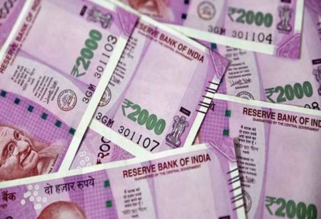 Business Idea: गांव में कम पैसे में शुरू करें ये बिजनेस, फौरन हो जाएंगे मालामाल