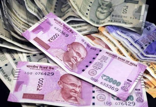 Business Idea: बढ़ते प्रदूषण के बीच इस बिजनेस में है मोटी कमाई, जुर्माने से बचने के लिए हर कोई खरीदता है
