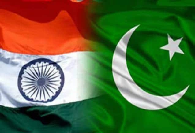 अपने आंतरिक संकट से ध्यान हटाने के लिए पाकिस्तान कर रहा है कश्मीर मुद्दे का इस्तेमाल