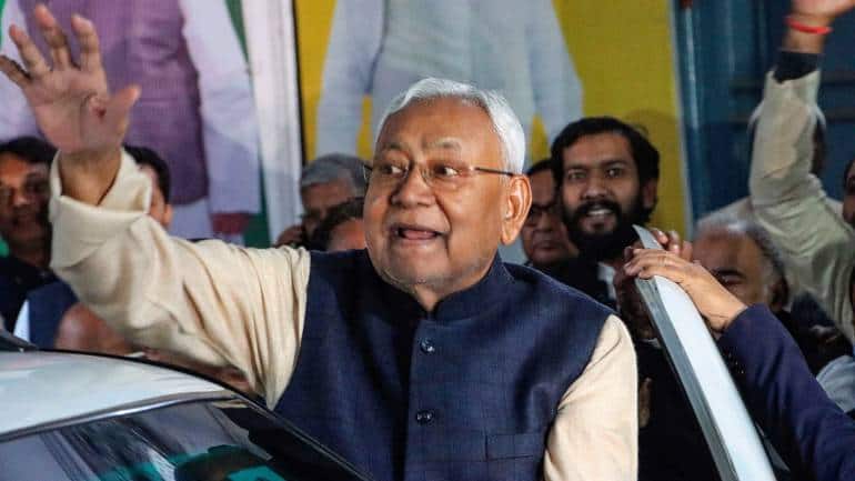 Bihar Political Crisis: 20 साल NDA के साथ, 4 साल महागठबंधन के साथ, नीतीश कुमार के राजनीतिक यू-टर्न पर डालें एक नजर