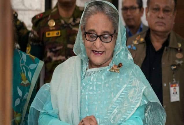 Bangladesh Election: बांग्लादेश में वोटिंग जारी, BNP ने किया बहिष्कार, पीएम शेख हसीना ने बांधे भारत की तारीफों के पुल Bangladesh Election: बांग्लादेश में वोटिंग जारी, BNP ने किया बहिष्कार, पीएम शेख हसीना ने बांधे भारत की तारीफों के पुल