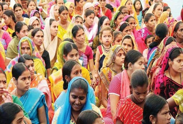 Schemes for Women: महिलाओं के लिए मुनाफे वाली हैं ये सरकारी योजनाएं, जानिए कैसे उठाएं फायदा