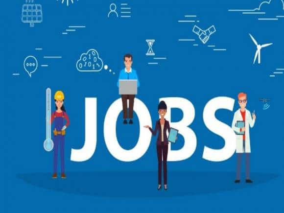 Layoff News: छंटनी के माहौल में भी भारत में रहा सुकून, अब इन नौकरियों पर मंडराया सबसे अधिक खतरा