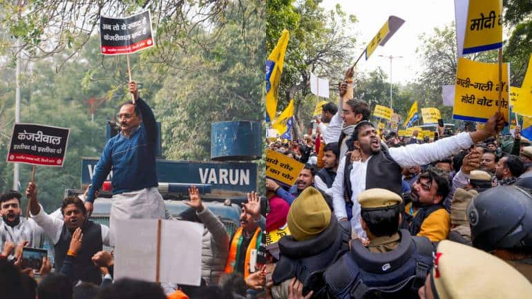 AAP-BJP Protests in Delhi: दिल्ली में एक दूसरे के खिलाफ सड़कों पर उतरी AAP और BJP, केजरीवाल ने लोकसभा चुनाव में धांधली की आशंका जताई