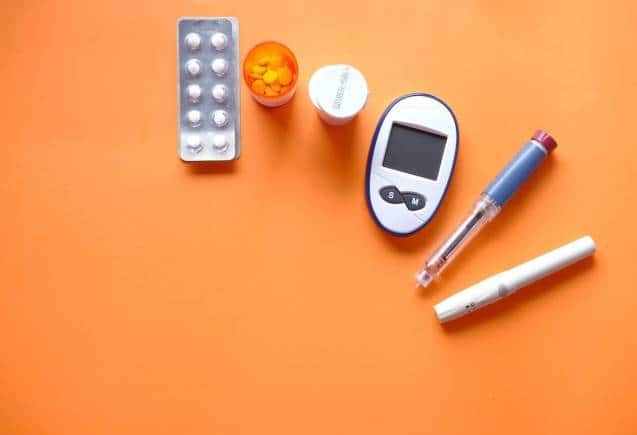 Diabetes: इन सफेद चीजों को खाने से बढ़ता है ब्लड शुगर, हमेशा रहें दूर