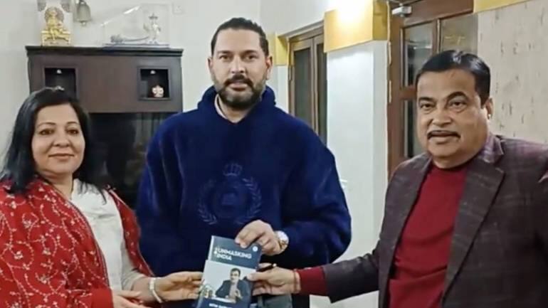 Lok Sabha Elections 2024: युवराज सिंह खेलेंगे अब राजनीतिक पारी? दो बीजेपी नेताओं के संपर्क में पूर्व क्रिकेटर, गुरदासपुर से कर सकते हैं डेब्यू Lok Sabha Elections 2024: युवराज सिंह खेलेंगे अब राजनीतिक पारी? दो बीजेपी नेताओं के संपर्क में पूर्व क्रिकेटर, गुरदासपुर से कर सकते हैं डेब्यू