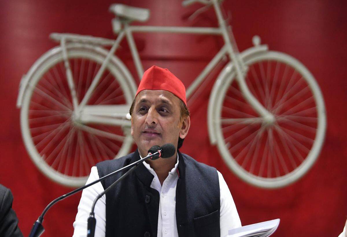 Loksabha Elections 2024: मुरादाबाद में समाजवादी पार्टी का उम्मीदवार बदलने से दिलचस्प हुआ मुकाबला
