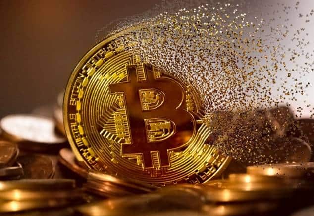 Crypto Price: BitCoin की चमक कम, Ethereum में गिरावट, चेक करें टॉप-10 क्रिप्टो के हाल