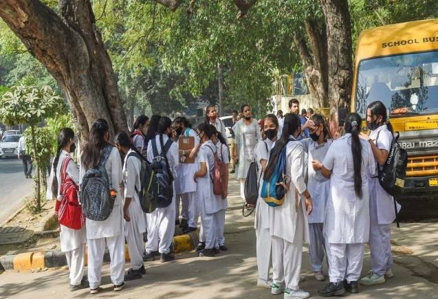 CBSE Exams 2024: किसानों के प्रदर्शन के चलते CBSE ने जारी की एडवाइजरी, छात्रों से की ये अपील