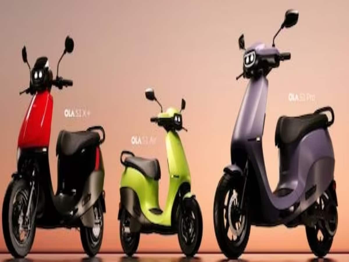 Electric Vehicle: अप्रैल में EV बिक्री में बड़ी गिरावट, लेकिन Ola इलेक्ट्रिक का मार्केट शेयर 50% के पार