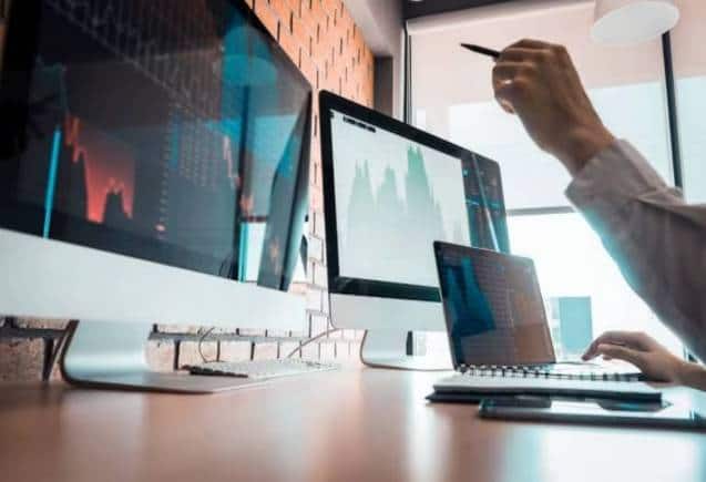 Jana SFB IPO Listing: 4% डिस्काउंट पर शेयरों की लिस्टिंग, दिन के आखिरी में और बढ़ा निवेशकों का घाटा