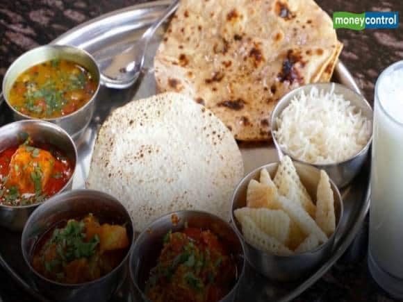 Veg or Non-veg:  वेज या नॉन-वेज? जेब को आया यह पसंद, क्रिसिल की रिपोर्ट से खुलासा