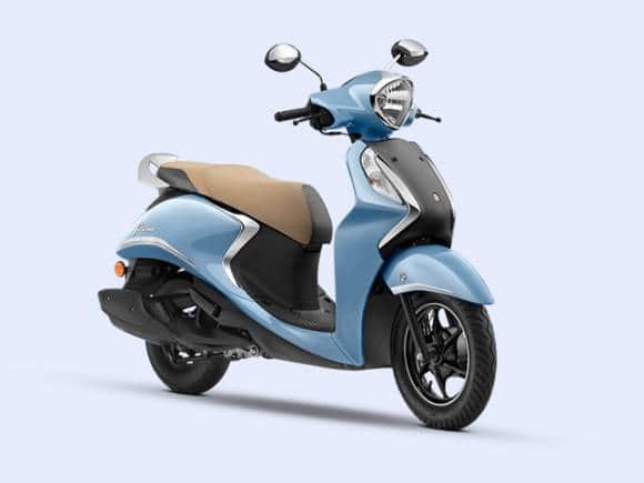 India Yamaha Motor ने वापस मंगाए 3 लाख स्कूटर, कौन से मॉडल में क्या है गड़बड़ी