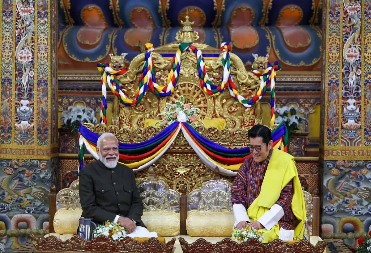 अब ट्रेन से सीधे जा सकेंगे भूटान, भारत बनाने जा रहा है ये नई रेल लाइन...4033 करोड़ की है ये योजना