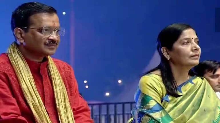 क्या पति अरविंद केजरीवाल की जगह लेंगी सुनीता केजरीवाल? एक वीडियो मैसेज ने दिए कई बड़े संकेत