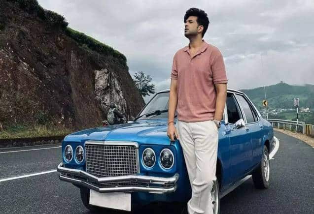 Karan Kundrra Car Missing: करण कुंद्रा की नई चमचमाती विंटेज कार चोरी, एक दिन पहले खरीदे थे Karan Kundrra Car Missing: करण कुंद्रा की नई चमचमाती विंटेज कार चोरी, एक दिन पहले खरीदे थे