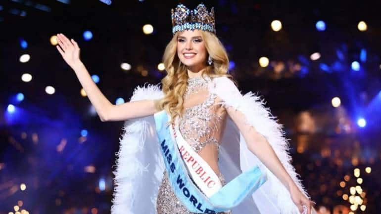 Miss World 2024 क्रिस्टीना है शाहरुख खान की जबरा फैन, इंडियन सिनेमा को करती हैं बेहद पसंद Miss World 2024 क्रिस्टीना है शाहरुख खान की जबरा फैन, इंडियन सिनेमा को करती हैं बेहद पसंद