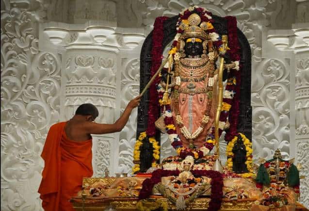 Rising Bharat Summit 2024: रामलला की मूर्ति के लिए काले पत्थर को क्यों चुना गया? यहां पढ़ें जवाब