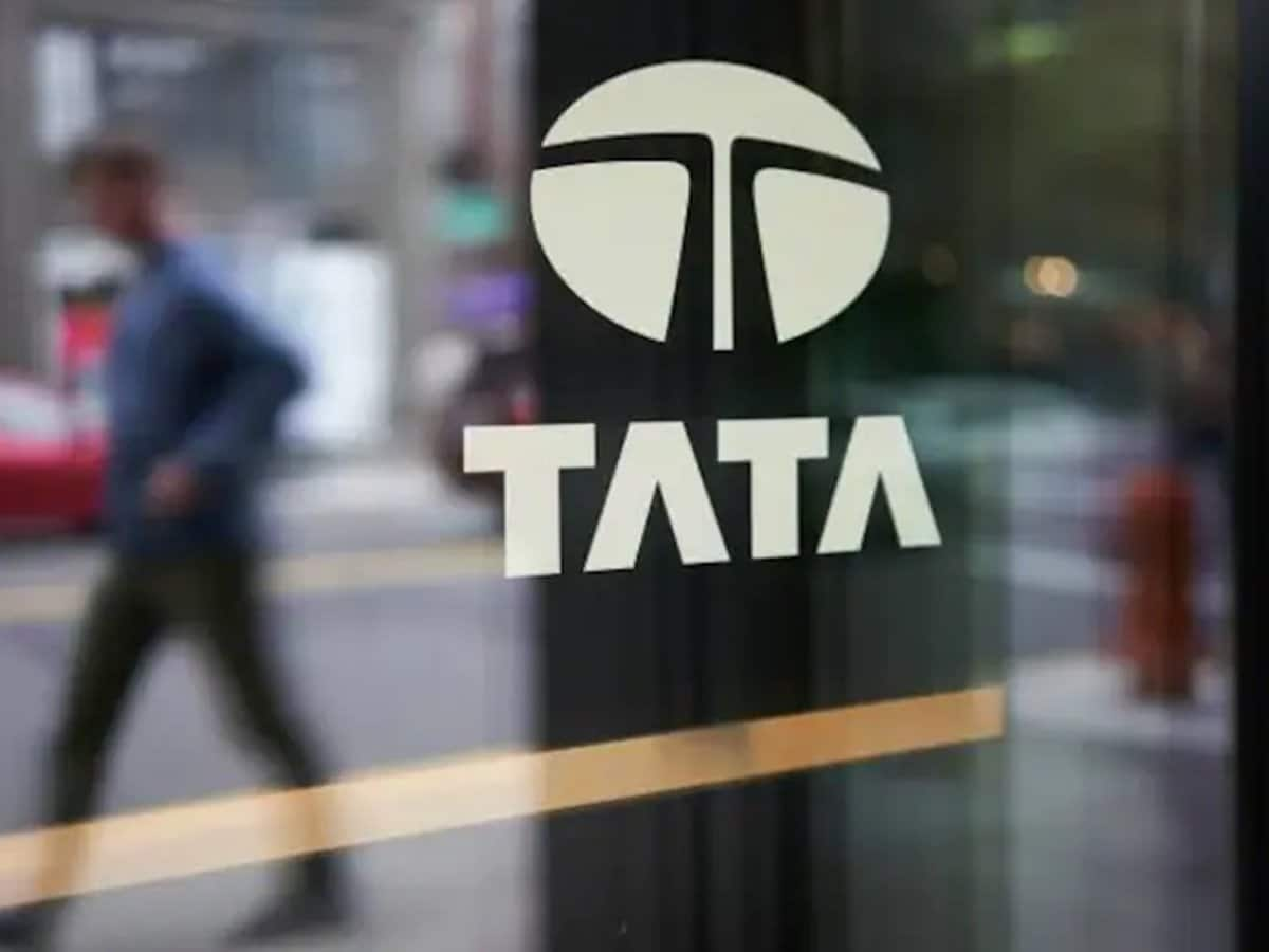 Tata Group के इस मल्टीबैगर स्टॉक में हाई से 25% की गिरावट, क्या अब इंवेस्टमेंट का है सही समय?