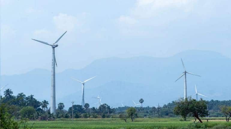 'रिवर्स नीलामी' की खबर से 5% तक लुढ़के Suzlon और Inox Wind के शेयर, जानिए ये क्या होता है