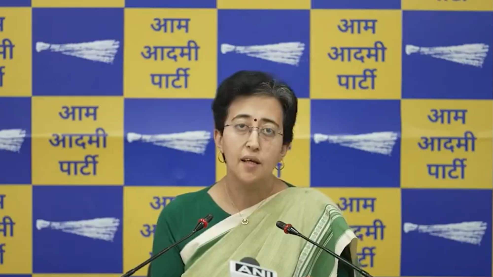 दिल्ली में श्रमिकों के लिए खुशखबरी! सरकार ने बढ़ाई न्यूनतम आय, अब ये होगा मिनिमम वेतन