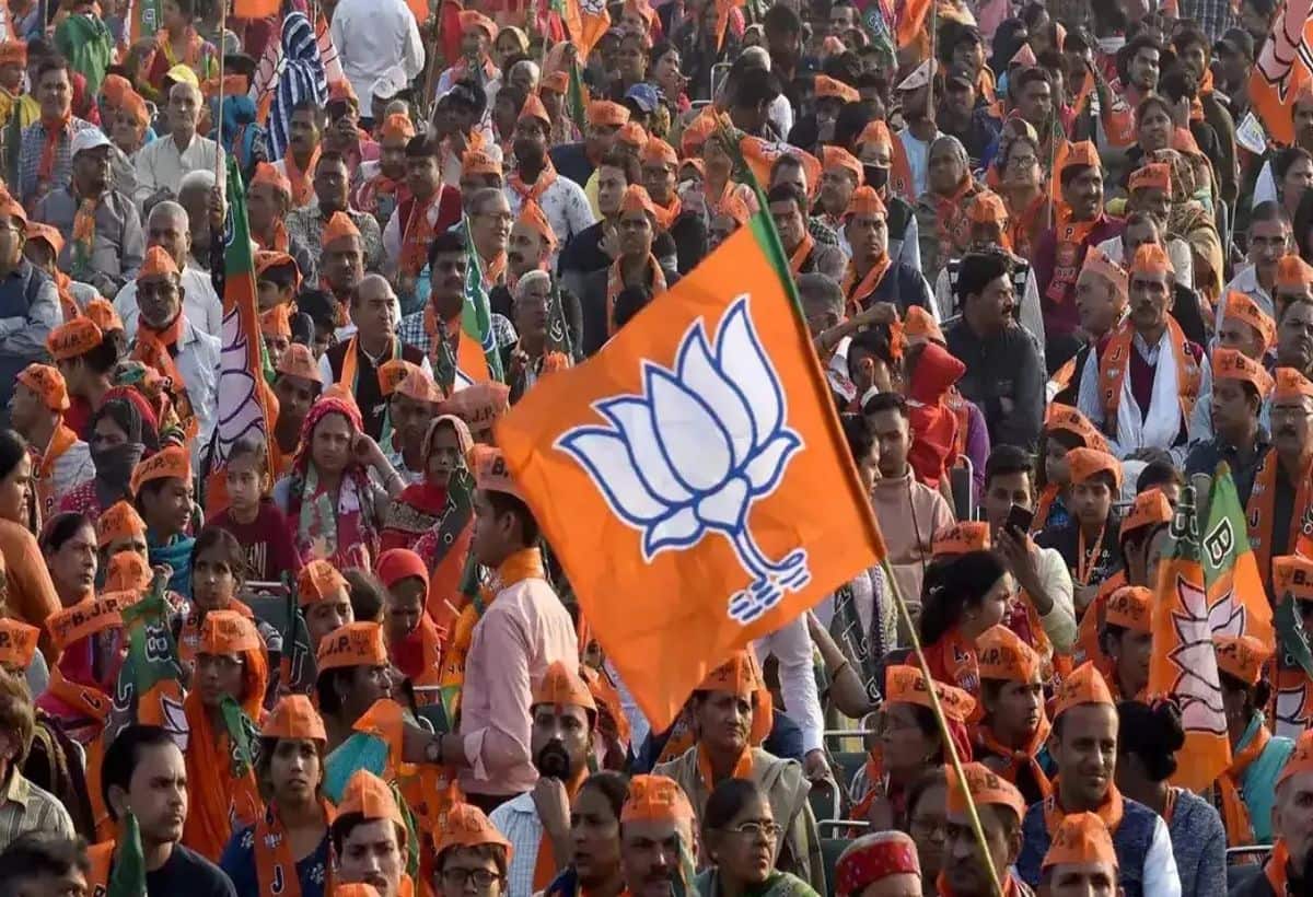 Lok Sabha Election 4th Phase: पश्चिम बंगाल में 554 करोड़ रुपये की संपत्ति के साथ BJP उम्मीदवार सबसे अमीर