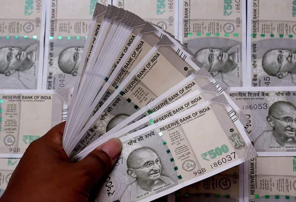 Lok Sabha Election: राजस्थान में बड़ी कार्रवाई, आचार संहिता लागू होने के बाद 834 करोड़ रुपये से ज्यादा की अवैध शराब-नकदी जब्त