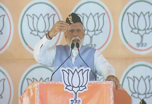 'शहजादे ने ऐलान किया है, अगर मोदी को चुना तो आग लग जाएगी', पीएम का कांग्रेस और राहुल गांधी पर बड़ा हमला