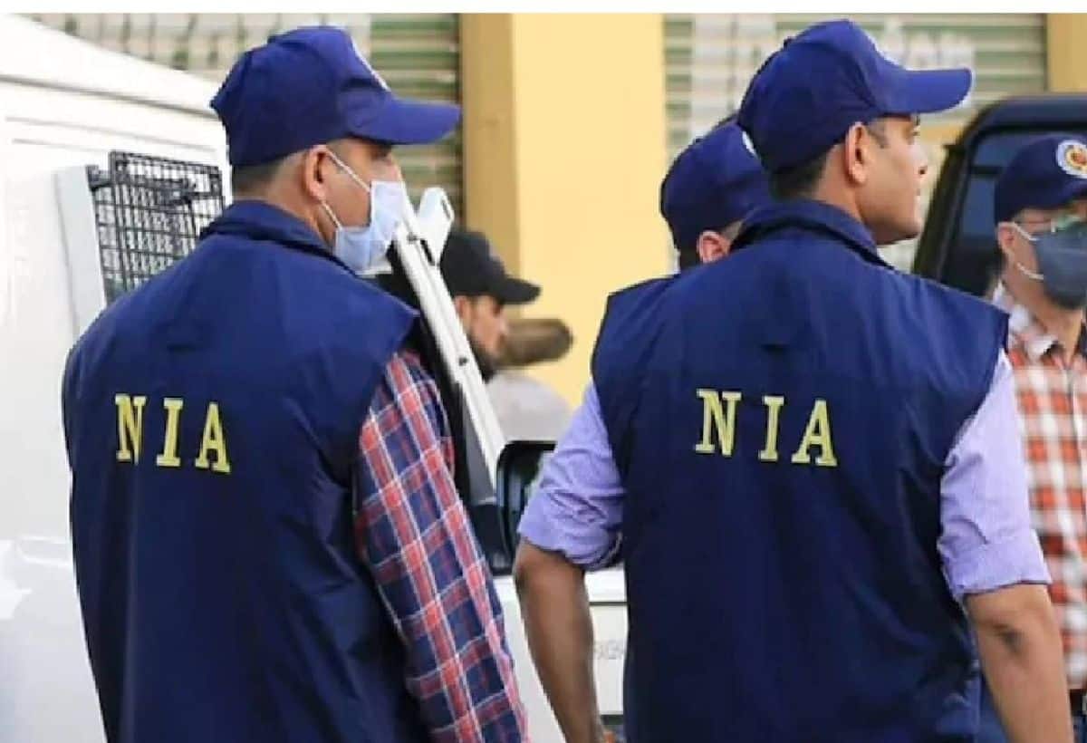 NIA अधिकारियों के खिलाफ बंगाल पुलिस ने दर्ज की FIR, एजेंसी ने 3 TMC नेताओं को भेजा समन