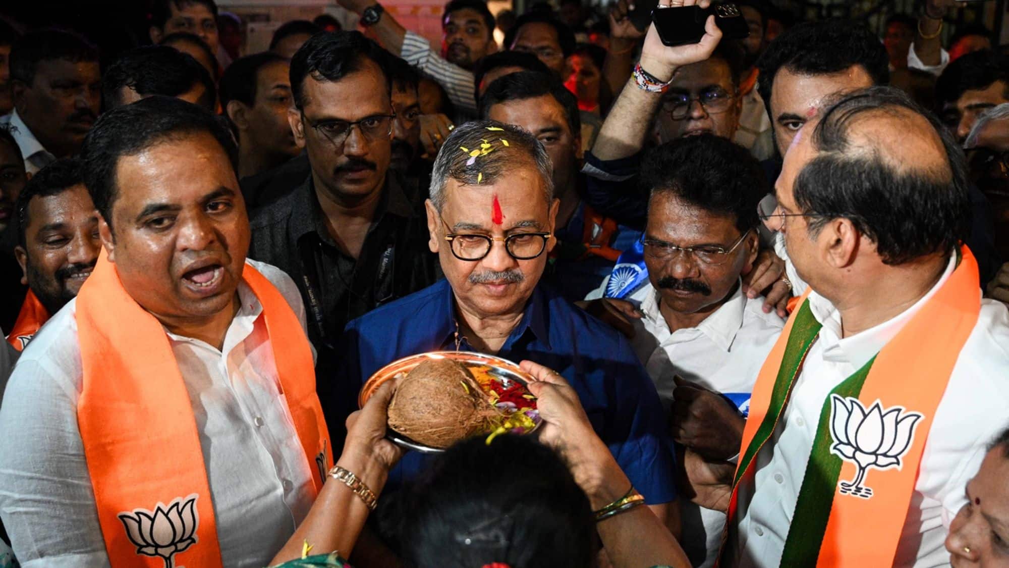 कसाब के खिलाफ केस लड़ने से नेता बनने तक, कौन हैं BJP उम्मीदवार उज्ज्वल निकम? संजय दत्त को लगाई थी फटकार!