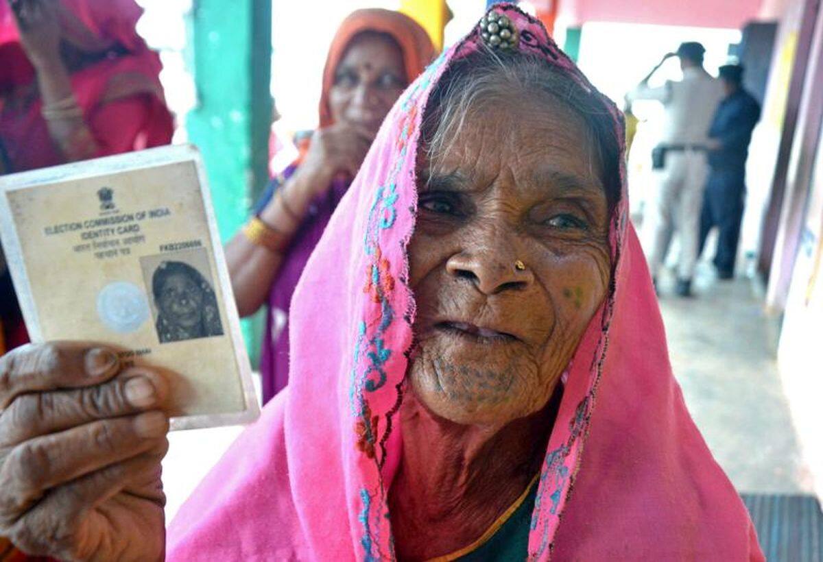 Lok Sabha Elections 2024: मतदान से पहले चेक कर लें वोटर लिस्ट में अपना नाम, अगर नहीं है तो ऐसे जुड़वाएं Lok Sabha Elections 2024: मतदान से पहले चेक कर लें वोटर लिस्ट में अपना नाम, अगर नहीं है तो ऐसे जुड़वाएं