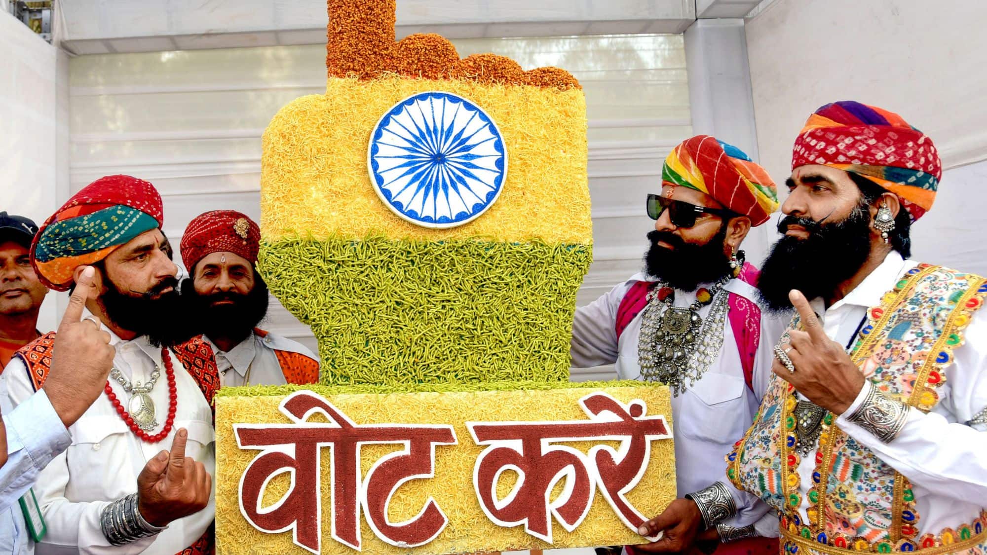 Lok Sabha Chunav 2024 1st phase Live: लोकसभा चुनाव के पहले चरण का मतदान समाप्त हो चुका है।