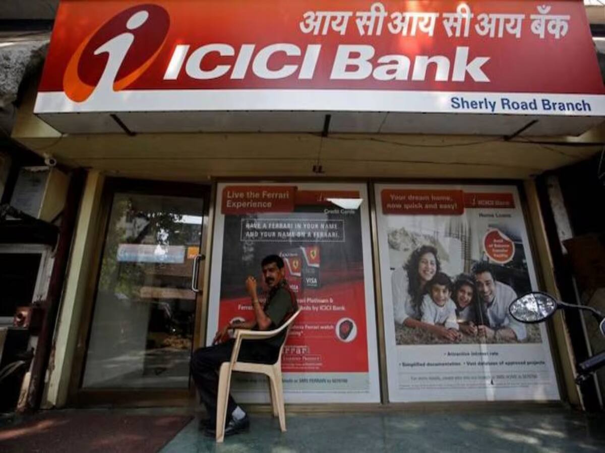 ICICI बैंक ने रिवाइज किया FD पर ब्याज, ग्राहकों को मिल रहा है ज्यादा इंटरेस्ट ICICI बैंक ने रिवाइज किया FD पर ब्याज, ग्राहकों को मिल रहा है ज्यादा इंटरेस्ट