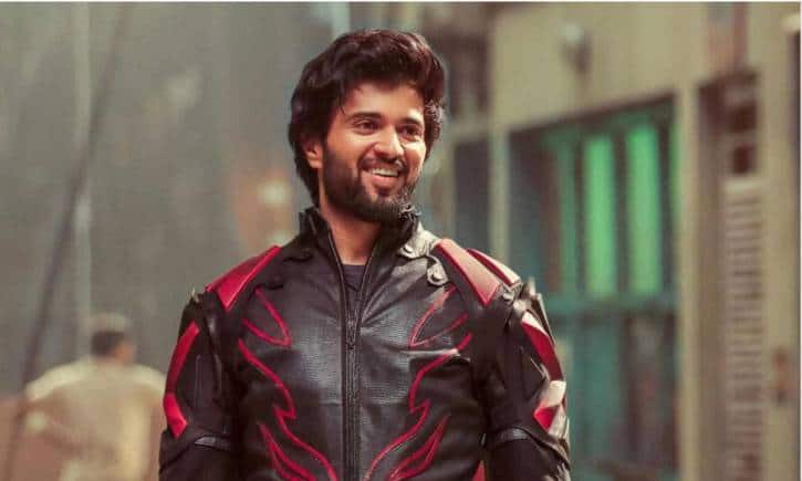 Vijay Deverakonda का बयान डेब्यूटेंट्स के साथ नहीं करता हूं काम, यूजर्स कर रहे अब ट्रोल Vijay Deverakonda का बयान डेब्यूटेंट्स के साथ नहीं करता हूं काम, यूजर्स कर रहे अब ट्रोल
