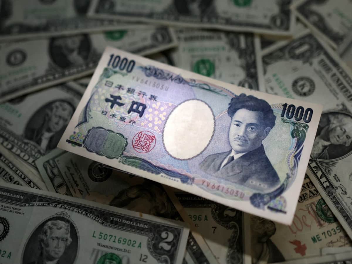Yen lowest level of 25 Years: जापान की करेंसी येन 25 साल के निचले स्तर पर, इन वजहों से आई कमजोरी Yen lowest level of 25 Years: जापान की करेंसी येन 25 साल के निचले स्तर पर, इन वजहों से आई कमजोरी