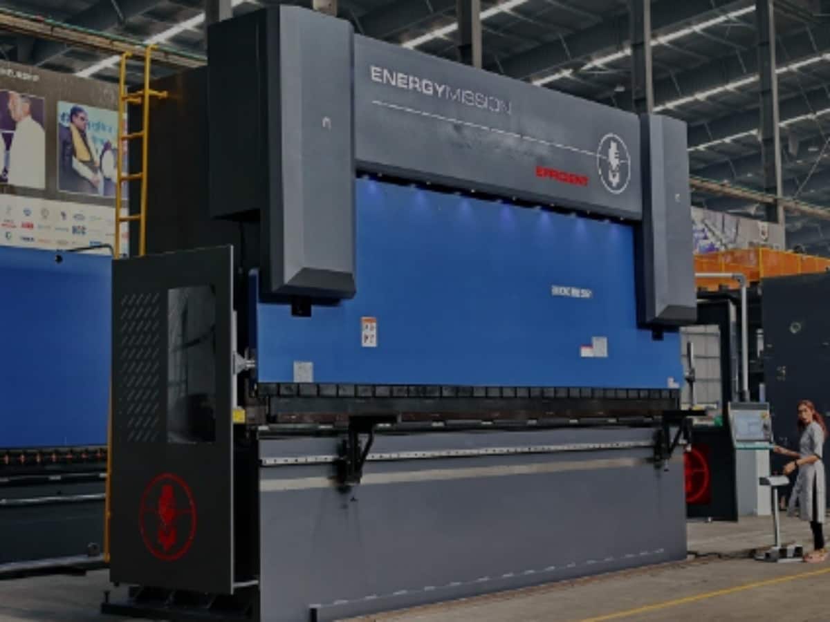 Energy Mission IPO Listing: 165% प्रीमियम पर लिस्टिंग के बाद सर्किट, चेक करें एनर्जी मिशन की कारोबारी सेहत Energy Mission IPO Listing: 165% प्रीमियम पर लिस्टिंग के बाद सर्किट, चेक करें एनर्जी मिशन की कारोबारी सेहत