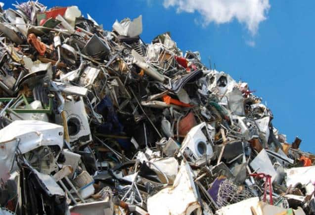 Business Idea: कबाड़ से लग जाएगा पैसों का अंबार, कम पैसे में ऐसे करें शुरू