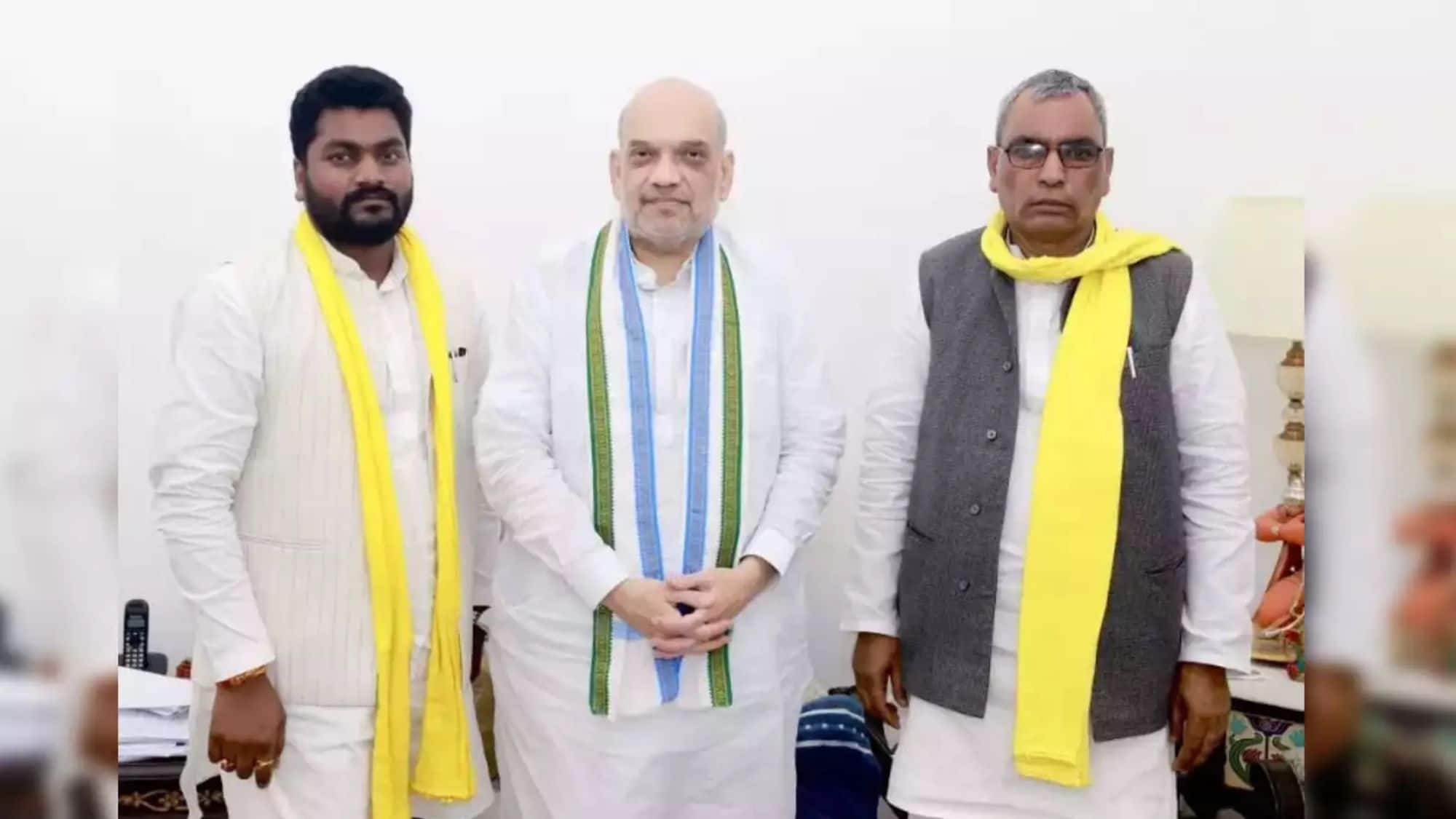 UP Lok Sabha Chunav 2024: घोसी में BSP ने त्रिकोणीय बना दी लड़ाई, क्या सीट निकाल पाएंगे राजभर के बेटे, क्या कहता है वोटर?