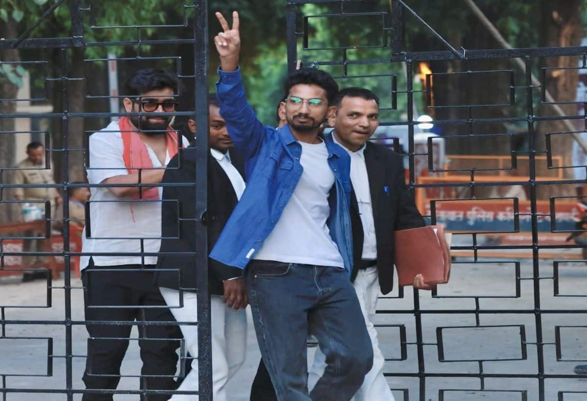 Lok Sabha polls:  कॉमेडियन श्याम रंगीला का वाराणसी से नामांकन खारिज, पीएम मोदी के खिलाफ नहीं लड़ पाएंगे चुनाव