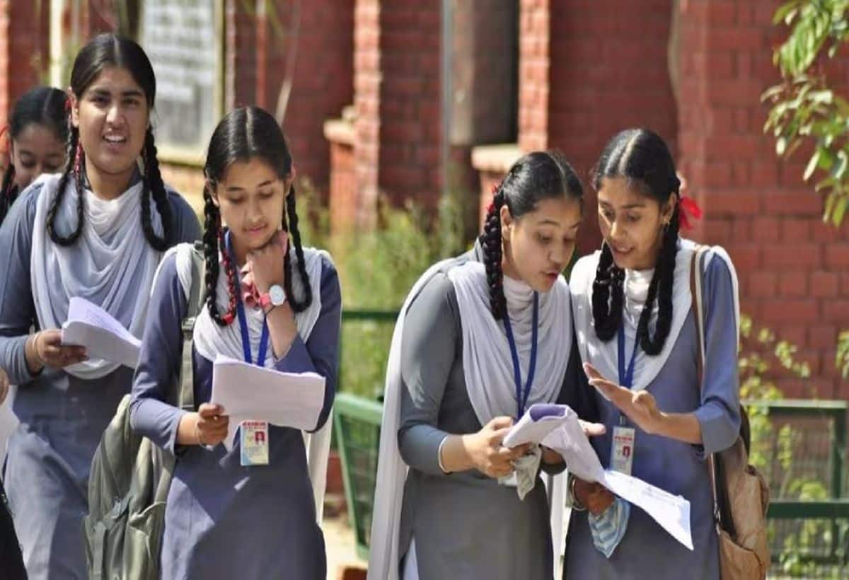 Sarkari Yojana: लड़कियों को मिलेंगे 75000 रुपये, चाहिए होंगे ये डॉक्यूमेंट, यहां करें अप्लाई