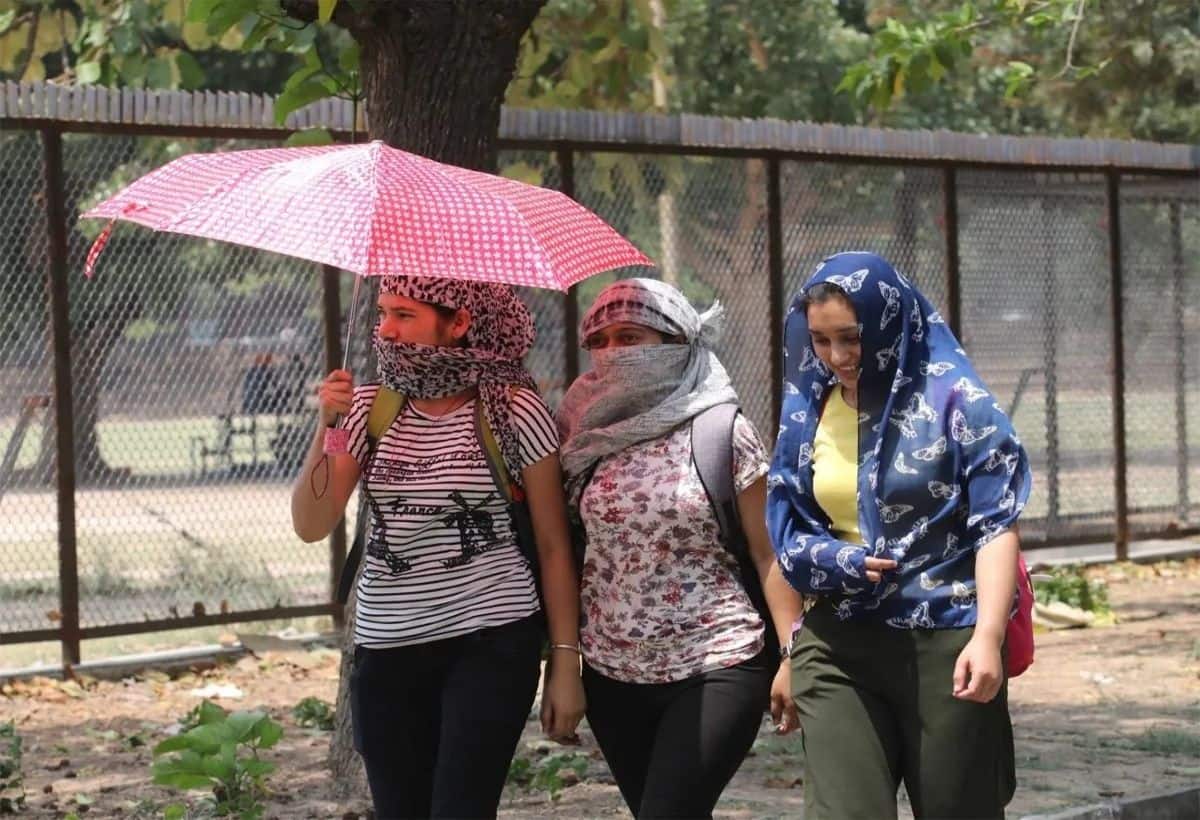 Weather Updates: UP-बिहार में गर्मी से राहत के आसार नहीं, दिल्ली में येलो अलर्ट जारी