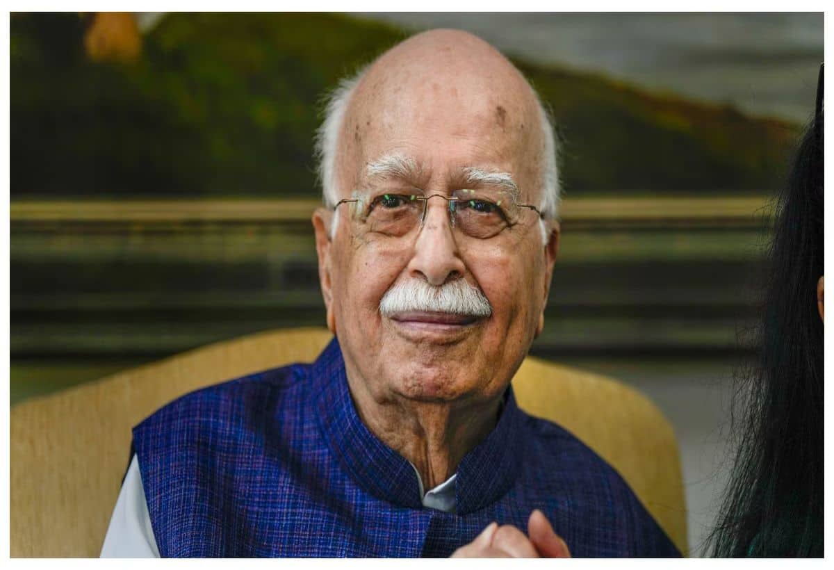 Lal Krishna Advani: BJP के वरिष्ठ नेता लाल कृष्ण आडवाणी दिल्ली AIIMS में भर्ती, यूरोलॉजी विभाग में हो रहा इलाज Lal Krishna Advani: BJP के वरिष्ठ नेता लाल कृष्ण आडवाणी दिल्ली AIIMS में भर्ती, यूरोलॉजी विभाग में हो रहा इलाज