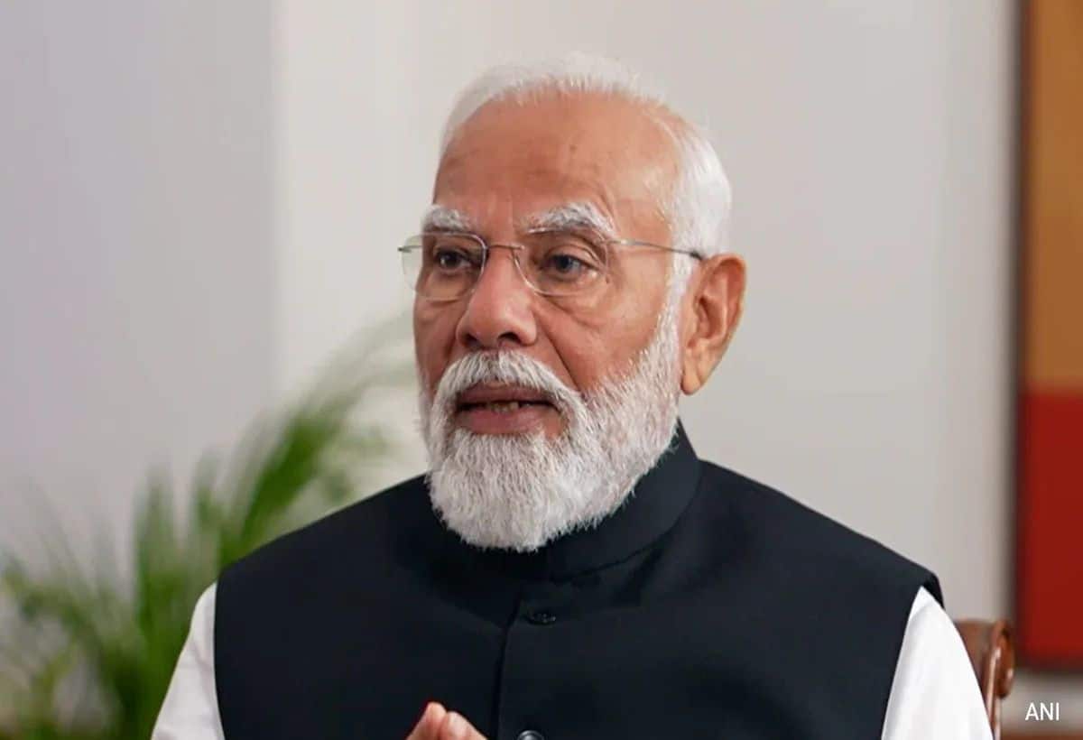 PM Kisan Yojana: तीसरी बार पीएम बनते ही मोदी सरकार ने किसानों को दी बड़ी सौगात, पहले ही दिन फाइल पर किए हस्ताक्षर